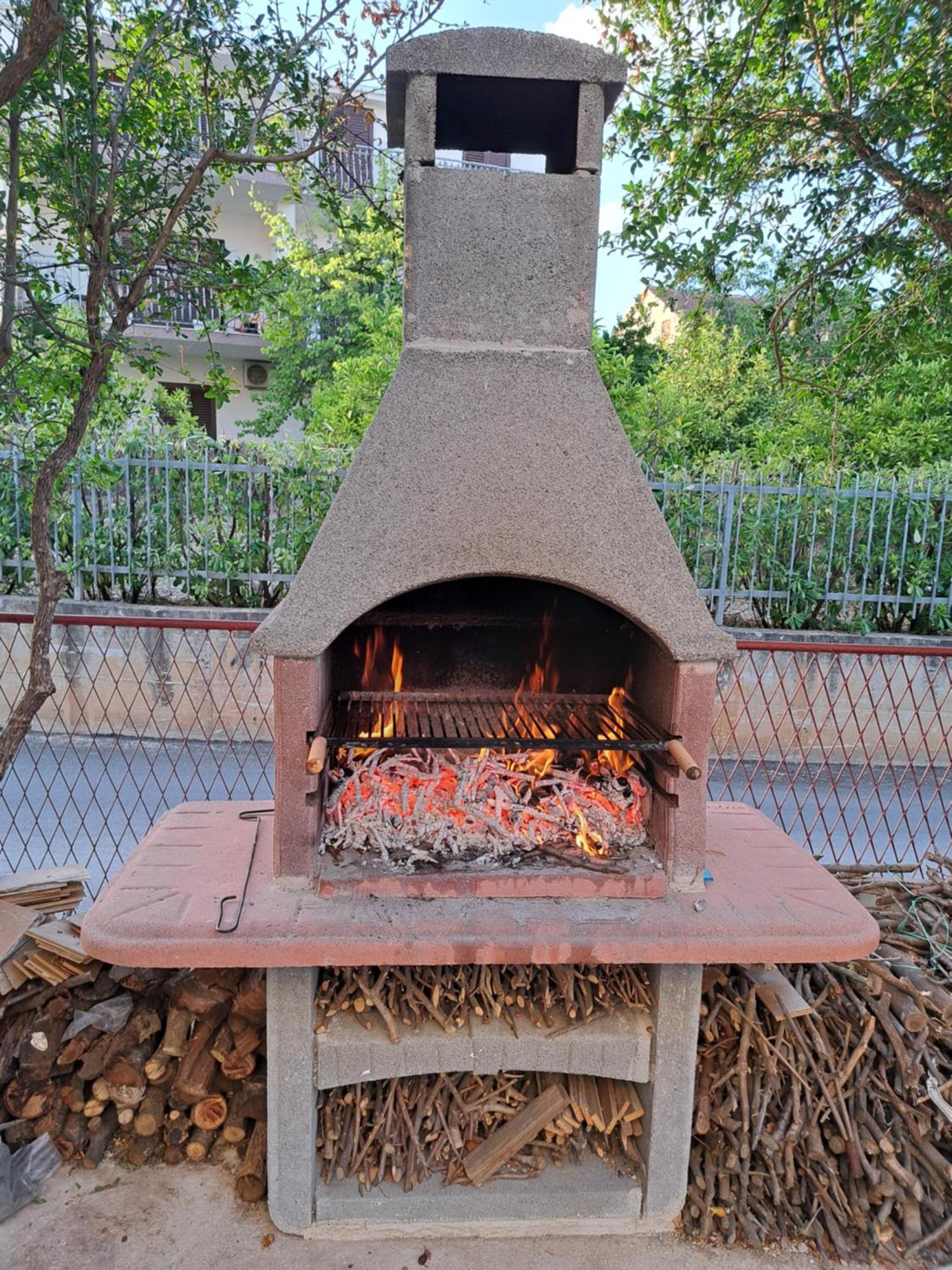Kaštela Apartments Jimmi מראה חיצוני תמונה